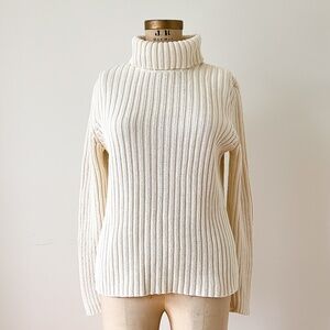 Land's End Cream Turtleneck Sweater - Medium